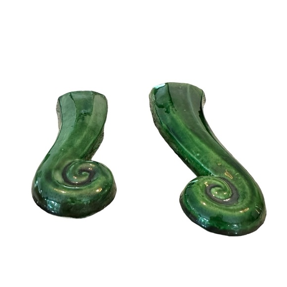 Nurez Art | Green Ceramic 2 Piece Wall Hanging Ferns - Picture 5 of 8